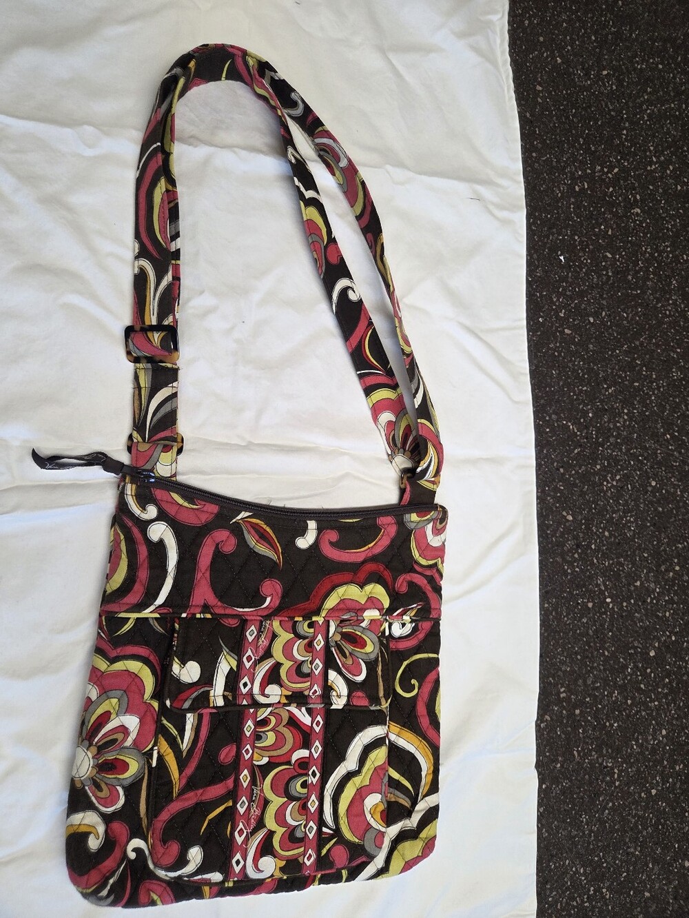 Vera Bradley Puccini Crossbody — Retired Pattern (2008–2009) — Quilted Floral